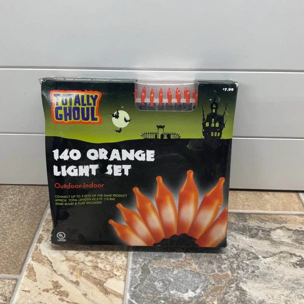 Totally Ghoul 140 Orange Light Set Halloween Indoor Outdoor 42.5ft Kmart Vintage